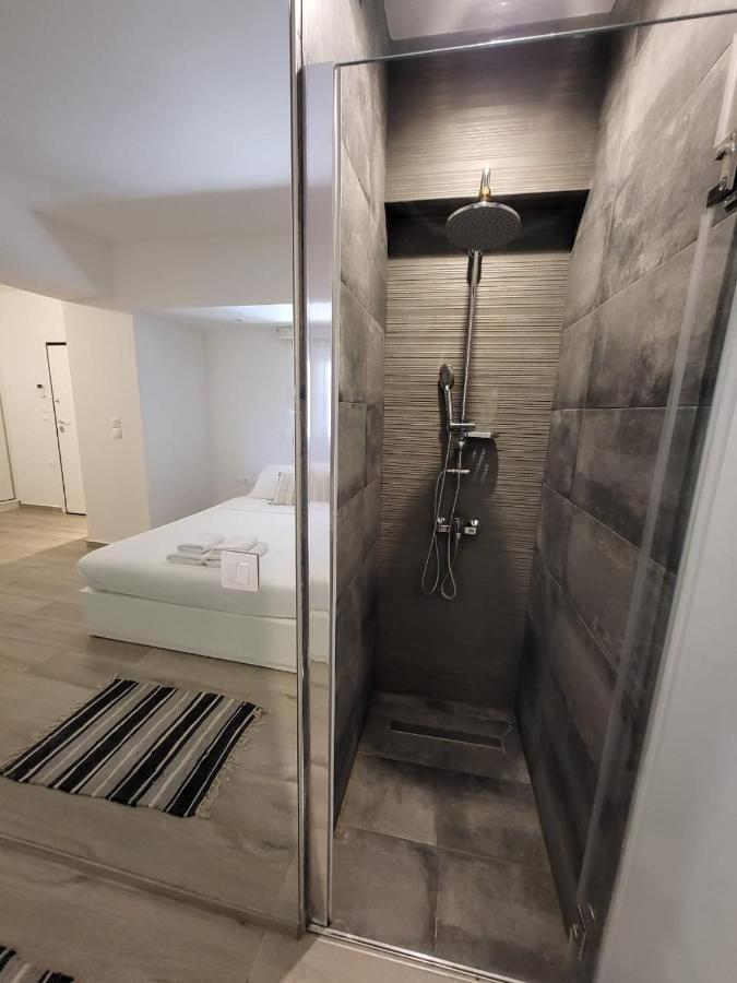 Apartment Near The Center Of Glyfada Афіни Екстер'єр фото